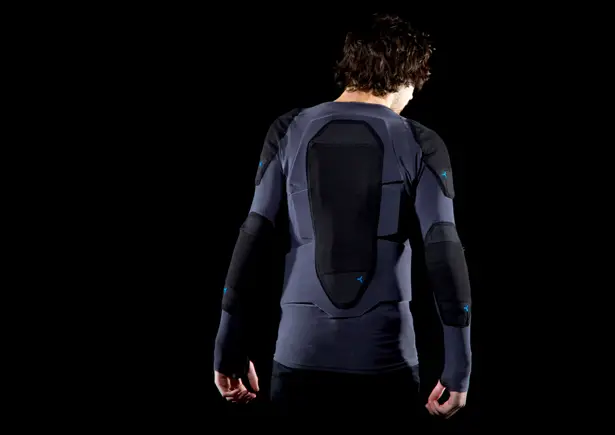 Base Impact Jersey Protects You While Skiing or Snowboarding Without ...