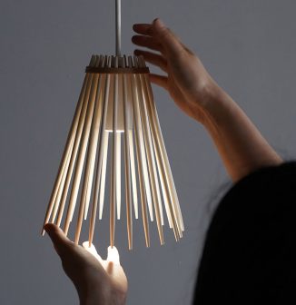 Reusing Disposable Chopsticks to Create Basketclub Lamp Shade