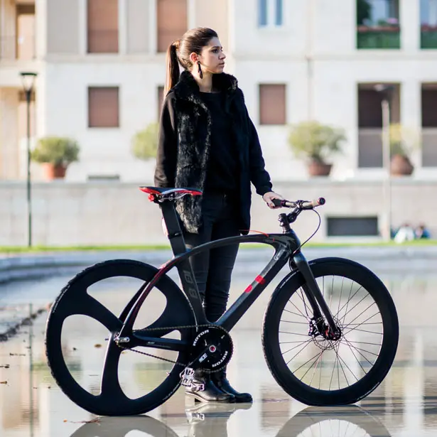 BestiaNera Hybrid Bike by Romolo Stanco for T°RED