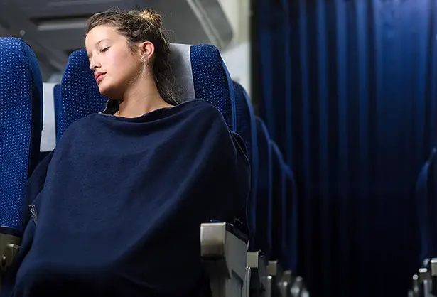 Blanket for Airlines by Gal Bulka and Idan Noyberg