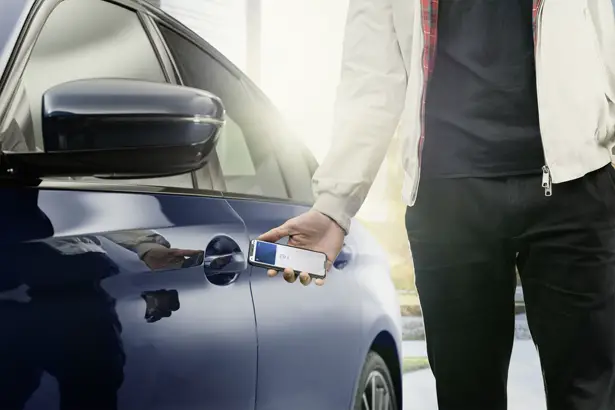 BMW Now Supports iPhone Digital Key - Now You Can Open BWM Car with iPhone CarKey