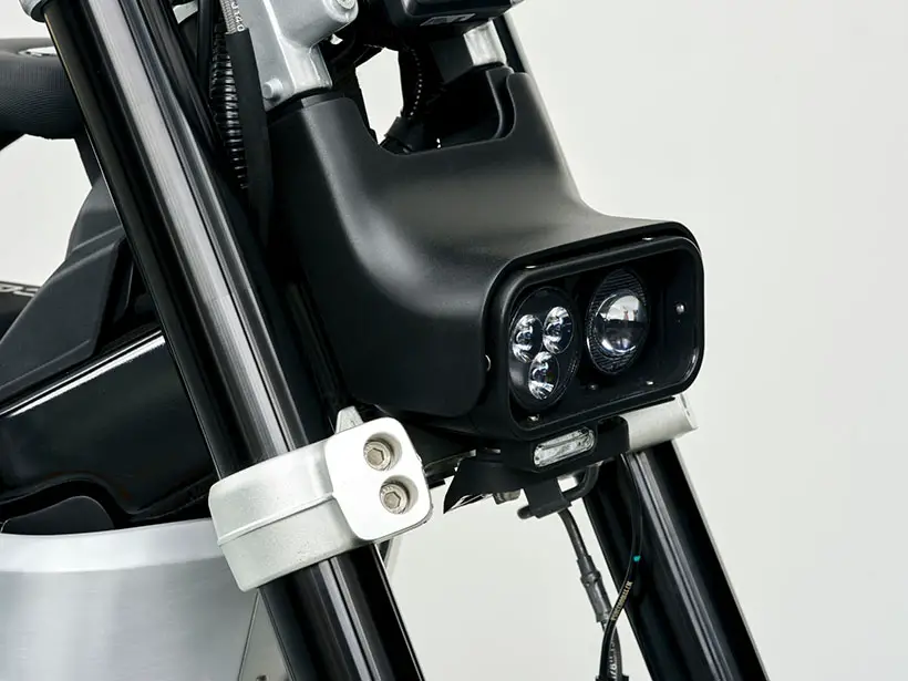 BMW Motorrad Releases BMW CE 02 x VAGABUND e-Bike