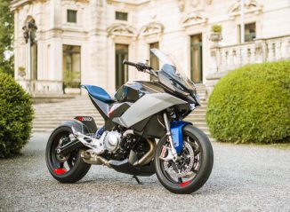 BMW Motorrad 9cento Concept Motorbike Offers a Good Sense of Balance on Two Wheels