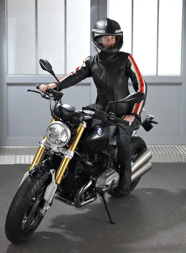 BMW Motorrad Concept Helmet with Head-up Display