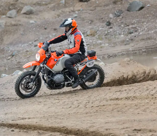 BMW Motorrad Lac Rose Rally Motorbike Concept Is Modern Interpretation of Bike That Won Paris-Dakar Rallye in 1985