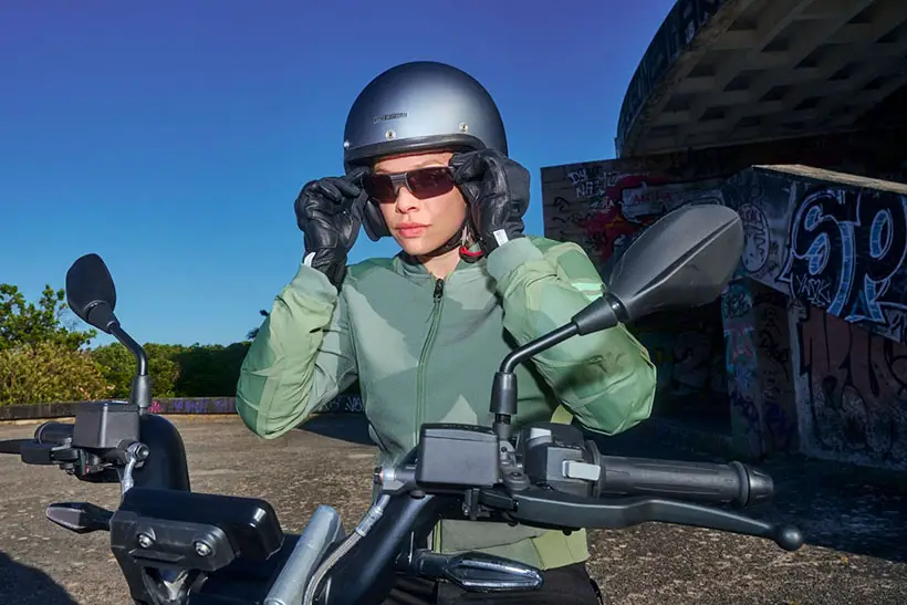 BMW Motorrad presents ConnectedRide Smartglasses