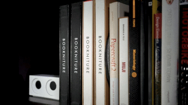 BOOKNITURE : Portable Furniture Hidden in a Book