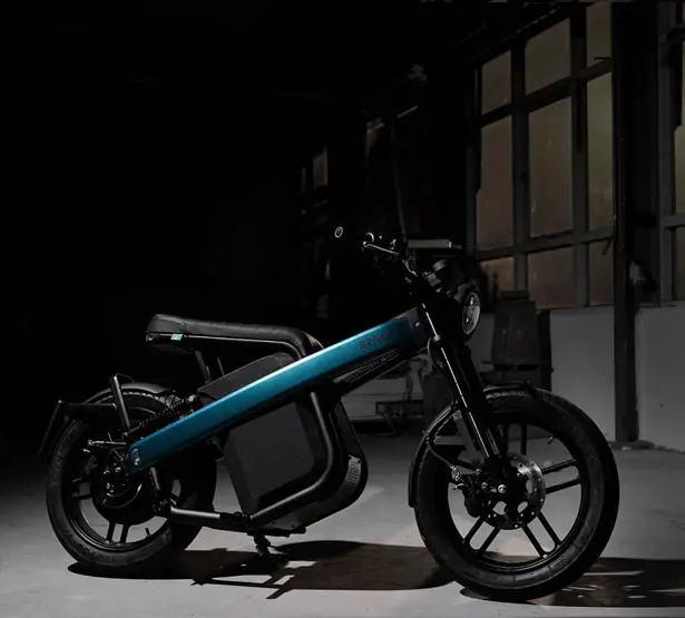 BREKR Model B Electric, Smart Motorcycle