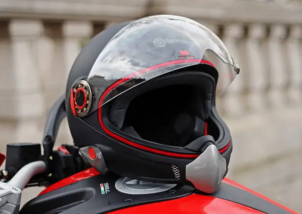 Brembo B-Tech Helmet by Vinaccia Integral Design