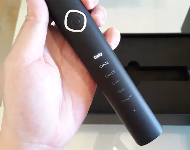 Bruush Electric Toothbrush Hands-on Review