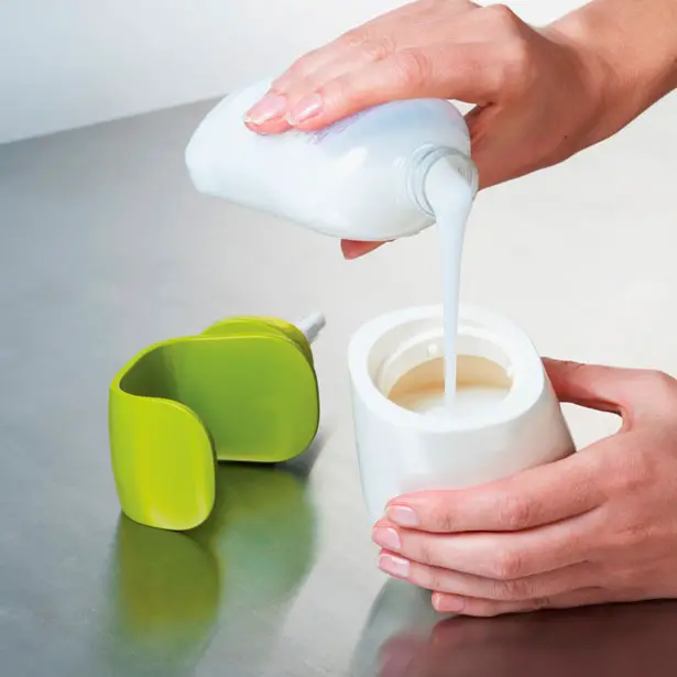 C-Pump Single Handed Soap Dispenser by Joseph Joseph