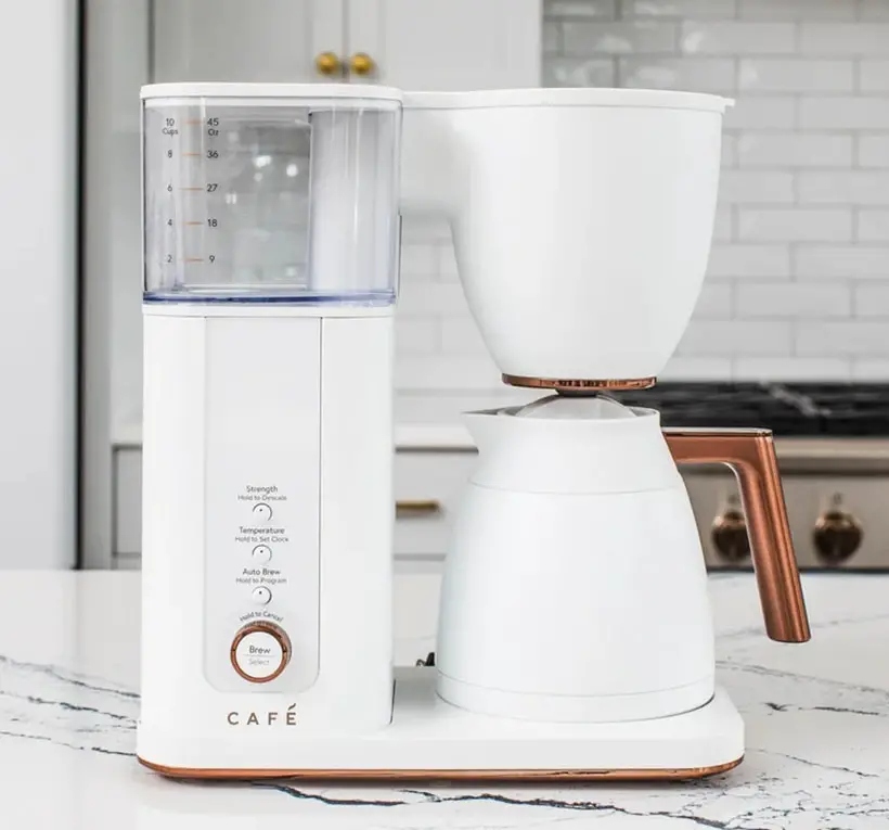 Café Automatic Machine - Modern Smart Coffee Maker Features Voice-to-Brew Controls