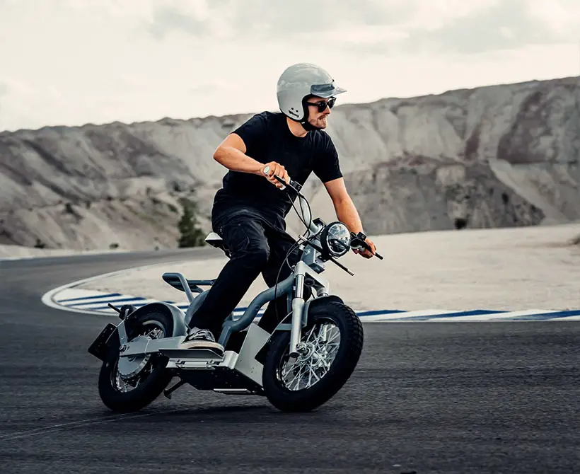 CAKE Makka Electric Motorbike - Electric Moped