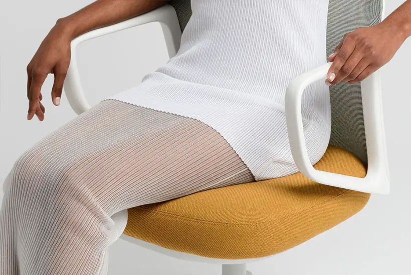 CALMA Chair by Layer Design