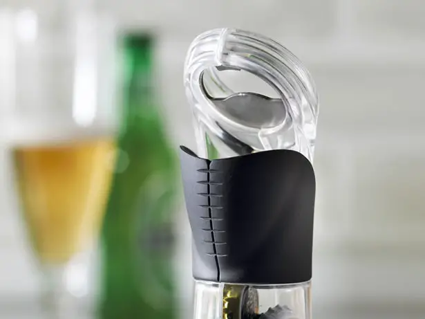 Catch That Cap :  Trudeau Bottle Cap Catcher by Stefano Di Lollo