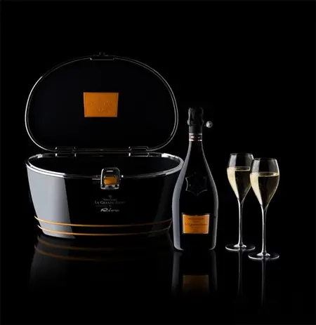 champagne cruise from veuve clicquot