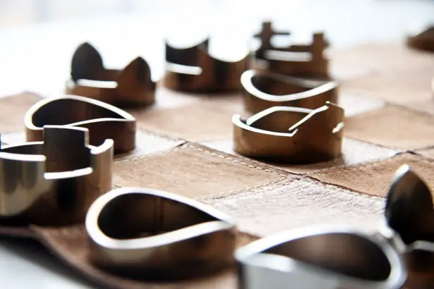 Chess Set with Rollable Board by RawStudio