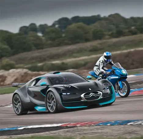 Citroen Survolt And Agni Z2, A Breathtaking Super Car And Racing Bike Duo