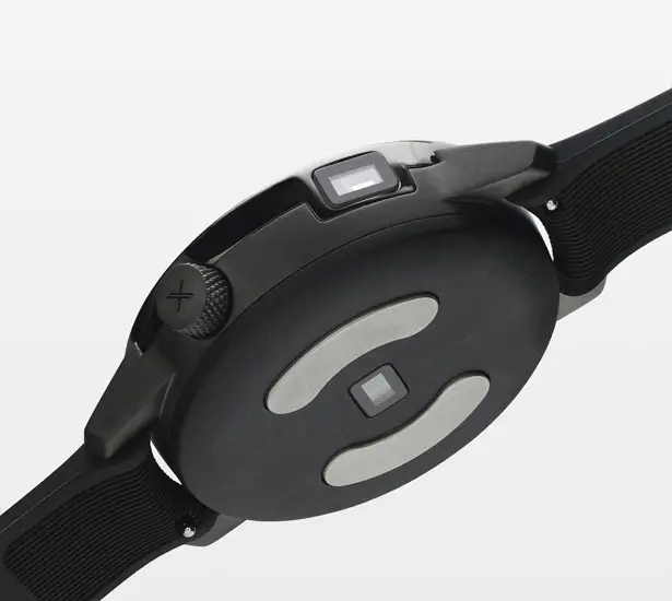 CORX Biometric Smartwatch by Andrea Ponti