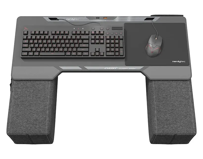 Couchmaster CYCON² Couch Gaming Desk