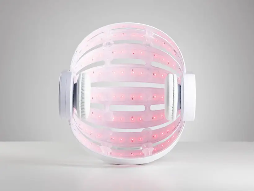 CurrentBody Skin LED Hair Regrowth Helmet