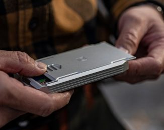 Dango Capsule Slide to House Your Small EDC Essentials