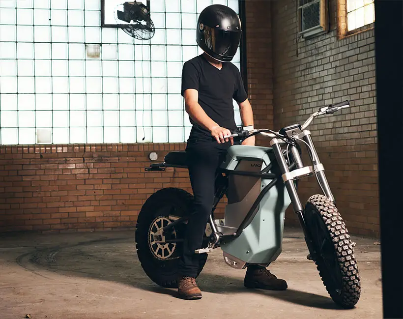 LAND District Scrambler EV