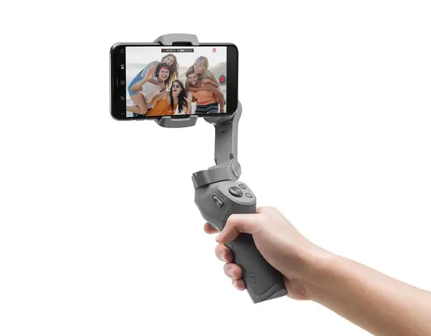 DJI Releases DJI Osmo Mobile 3, Foldable Gimbal for Smartphones