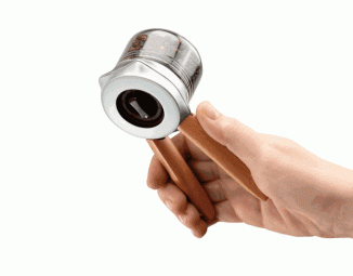 Dreamfarm Ortwo – Convenient One Handed Pepper Grinder