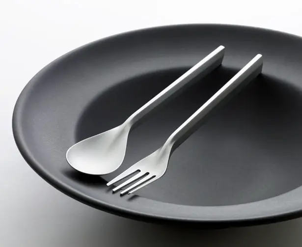 Dune Flatware Set by Andrea Ponti