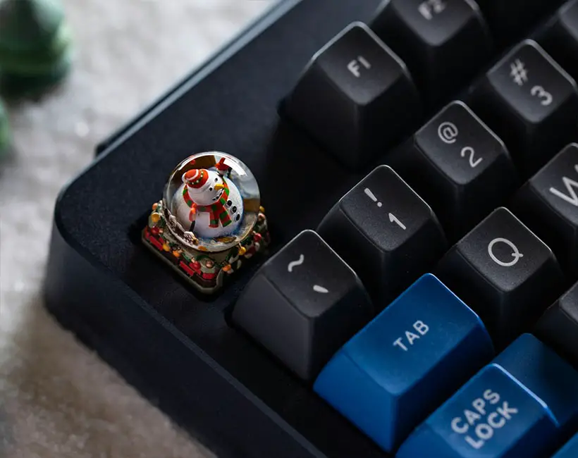 Dwarf Factory ArtiSANTA Christmas Artisan Keycaps