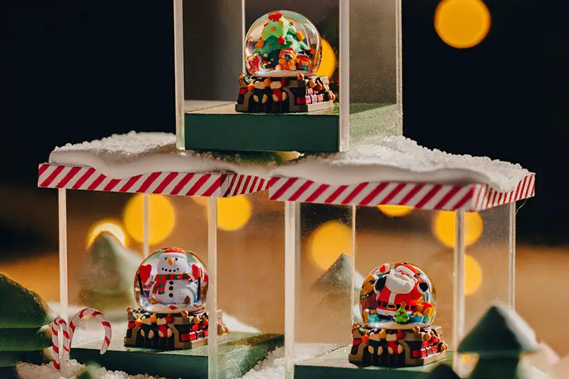 Dwarf Factory ArtiSANTA Christmas Artisan Keycaps