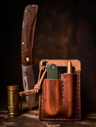 Stylish EDC Leather Gear/Card Caddy Gets Better with Age