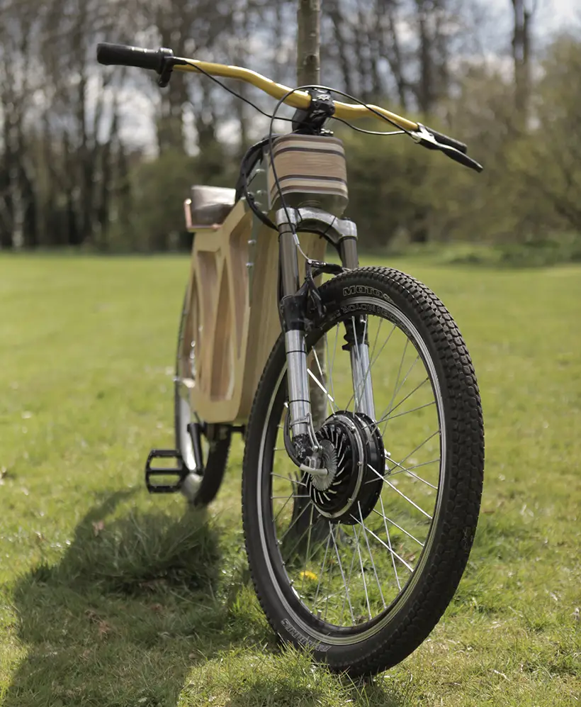 Electraply Wooden e-bike by Evie Bee