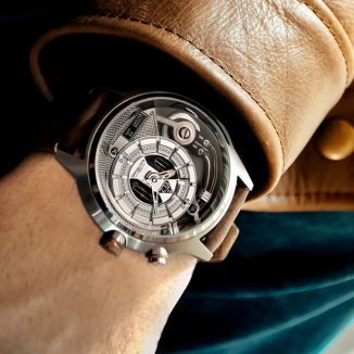 Stylish and Unique Electricianz Steel Z Quartz Watch for Modern Gentlemen