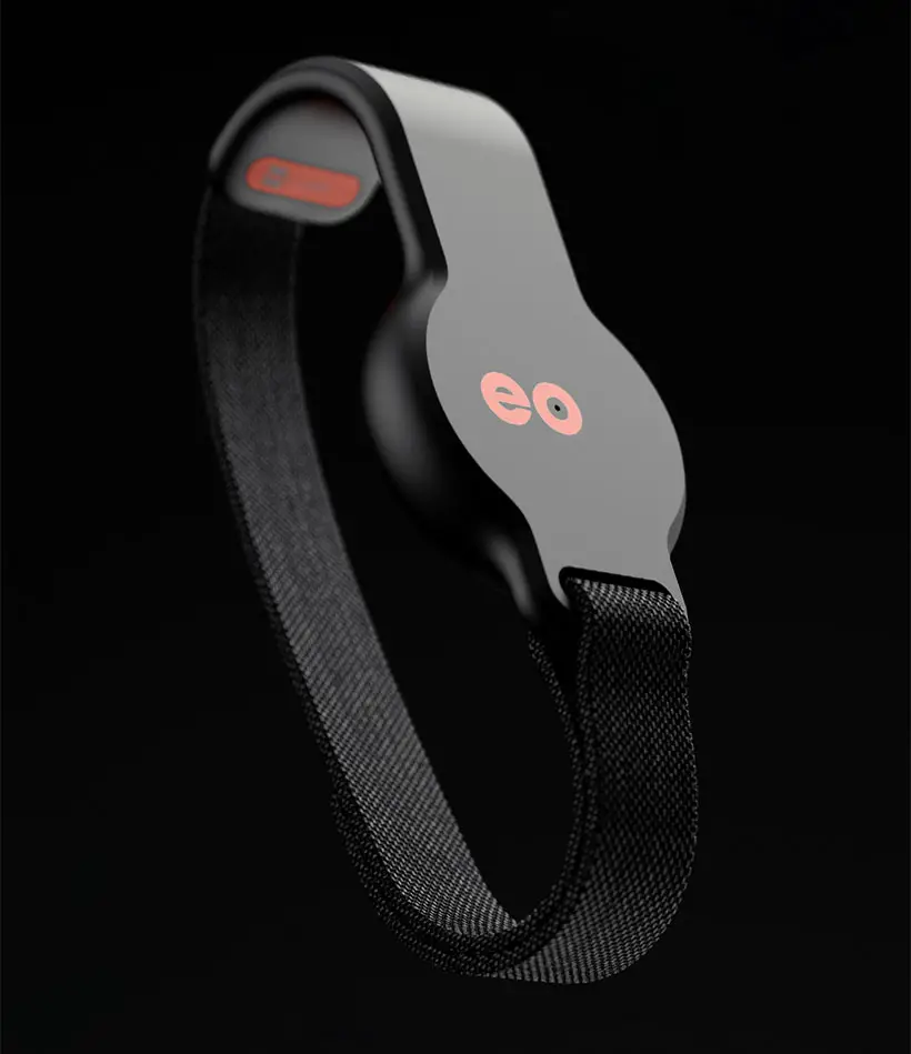 EO SwimBETTER Wearable Device by Katapult Design