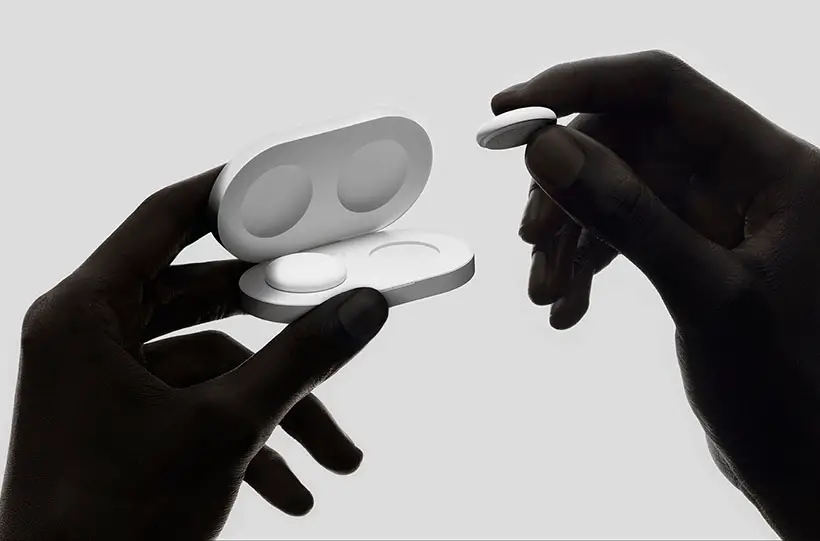 Era Sync Wearable Device That Creates Visual Illusion of Passing Time