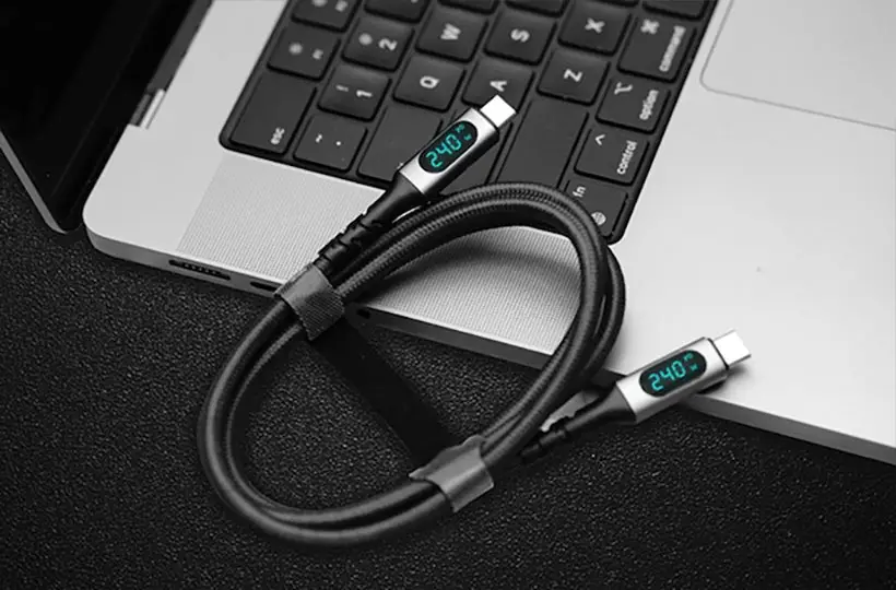 Erkapo 240W Dual LED Display Charging and Data Transfer Cable