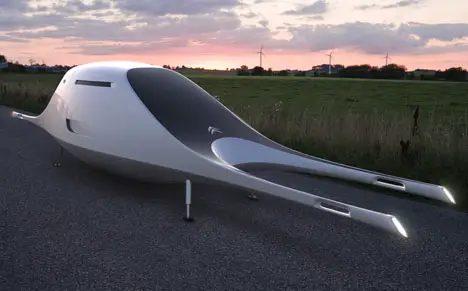 Evo Mobil Futuristic Vehicle