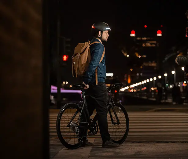 FARO Stylish Smart Urban Helmet by Unit 1