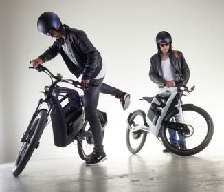 FEDDZ Electric Moped With Masculine Design