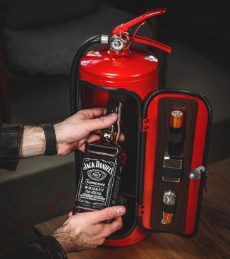 Cool Fire Extinguisher Mini Bar Is Handcrafted from a 10-Liter Metal Cylinder