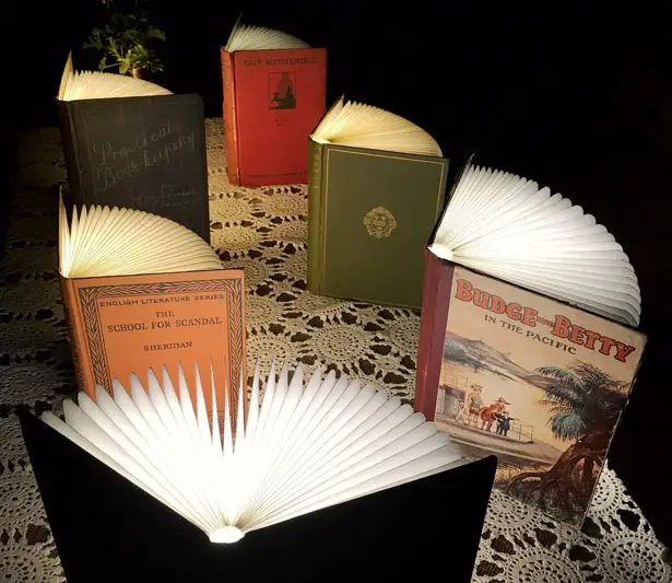 Folding Vintage Book Lamp