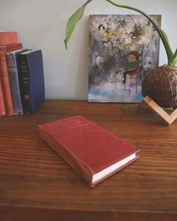 Folding Vintage Book Lamp