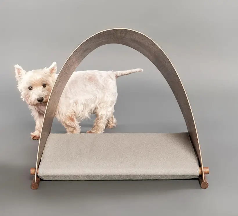 Foster + Partners Barc Dog Kennel