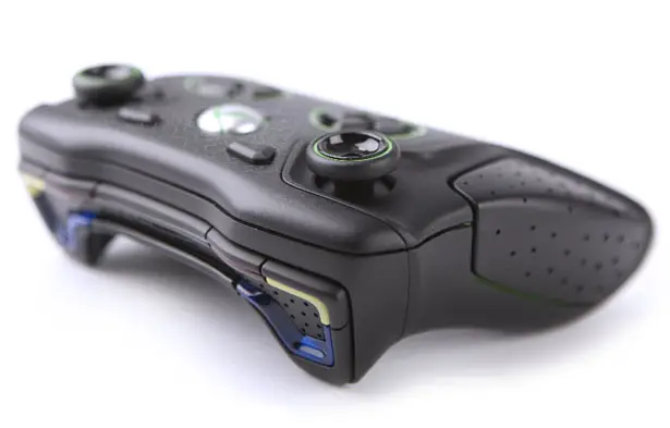 FPS Gaming Controller By HJC Design – Access Every Control Without Having To Release the Stick