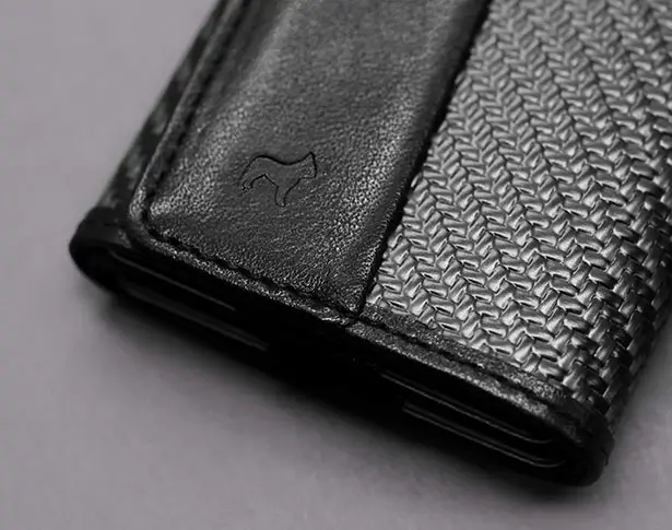 Frenchie Carbon Speed Wallet Mini