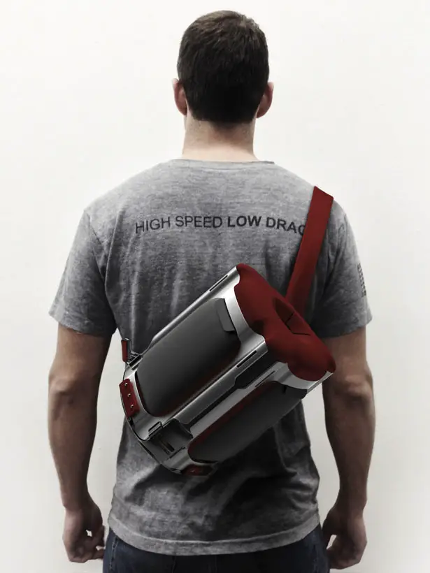 FuelME : A Messenger Bag for Bodybuilders or Fitness Trainers