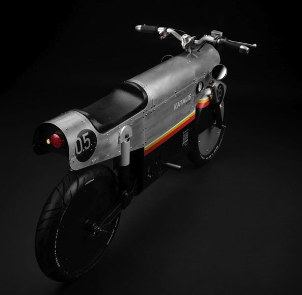 Futuristic Katalis EV.500 Electric Motocycle Features Military Style Design and Future Technology