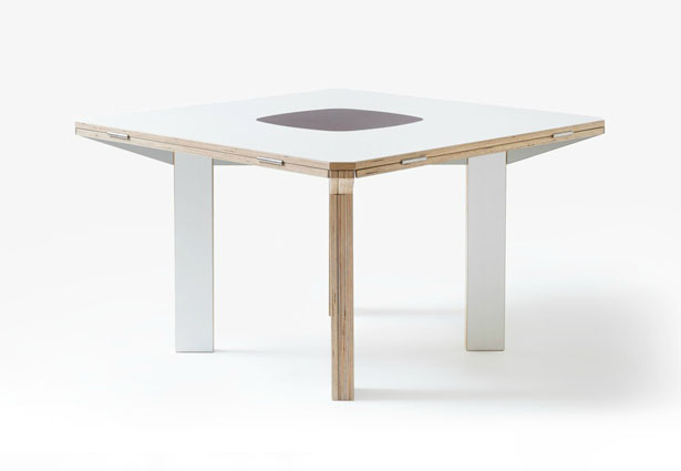 Gironde Extendible Table from MedioDesign Studio